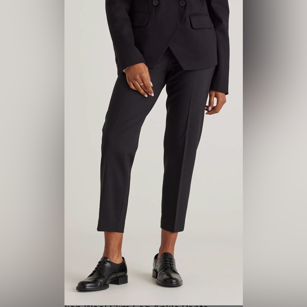 Quince Black Cropped Tailored Pants